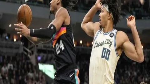 森林狼五连胜击败马刺